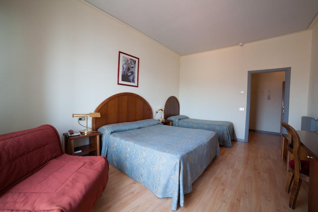 Albergo Miralago Вербания Номер фото